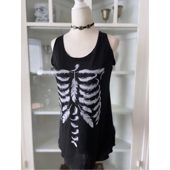 Skeleton Tank - Picture 2 of 4
